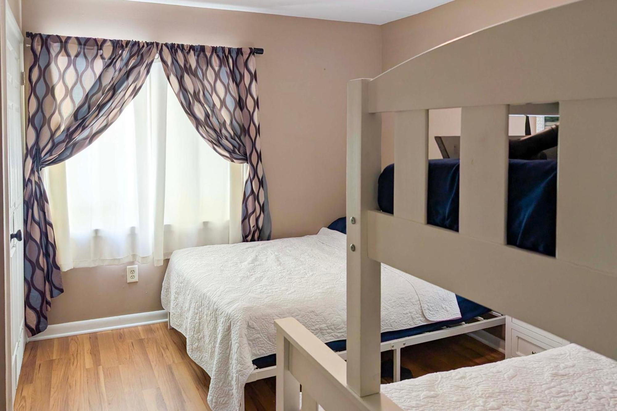 Coastal Condo With Pool, 1 Block To Wildwood Beach! ภายนอก รูปภาพ