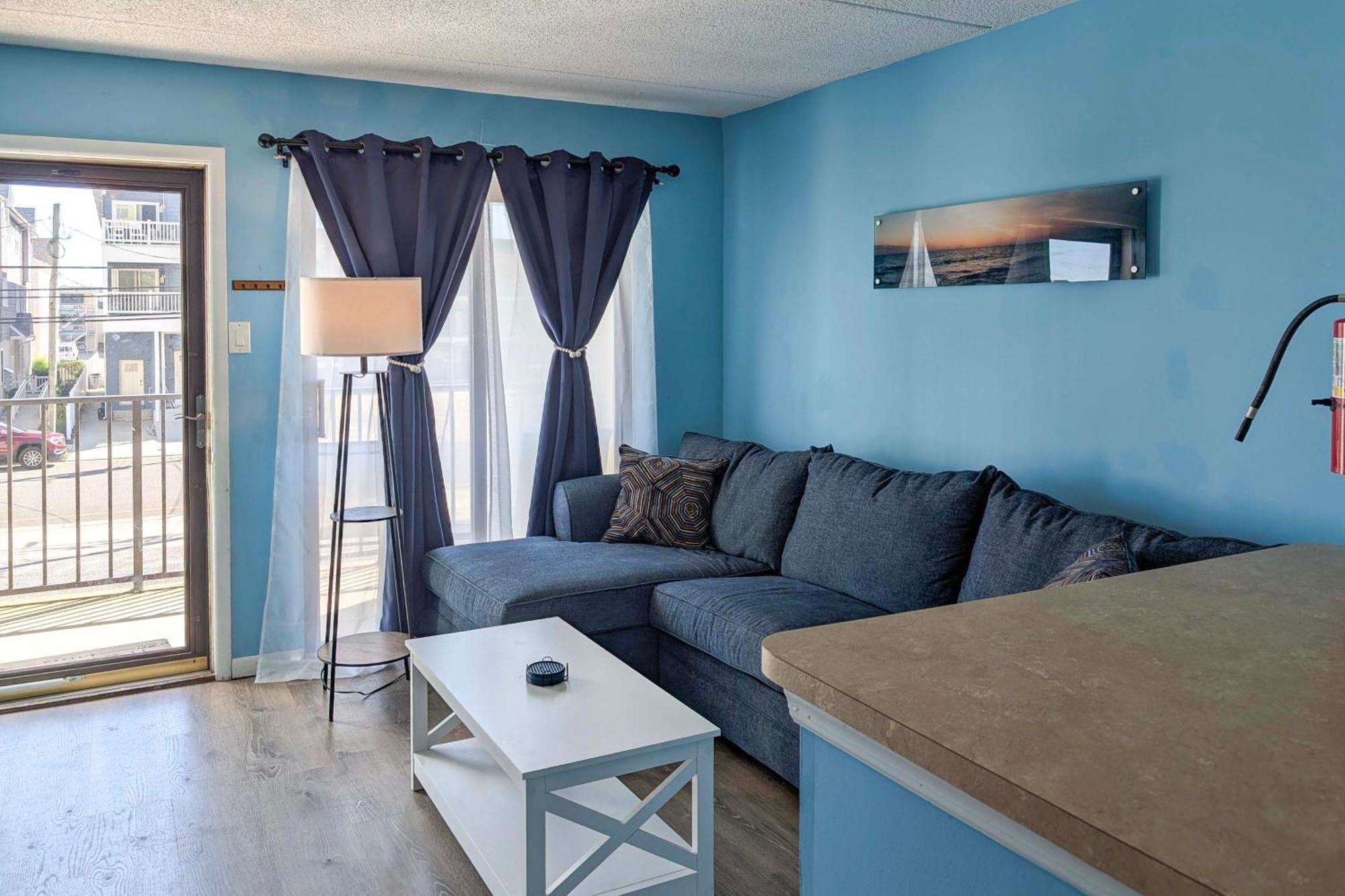 Coastal Condo With Pool, 1 Block To Wildwood Beach! ภายนอก รูปภาพ